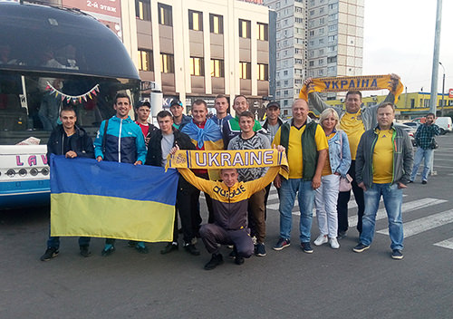 Футболісти та вболівальники з Шепетівки на матчі Україна — Туреччина