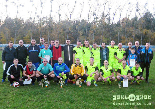 Команда «Вимпел» — переможець чемпіонату Шепетівки з футболу 8х8