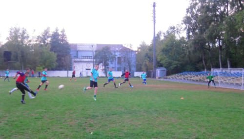 У чемпіонаті Шепетівки з футболу 8х8 лідирує «Локомотив»