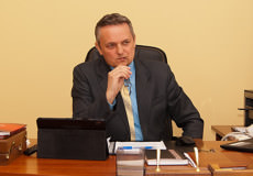 Міський голова Шепетівки захворів на COVID-19 у розпал виборчої кампанії