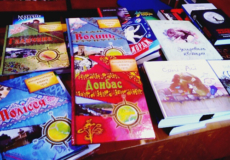 60 книг отримала бібліотека в Шепетівському районі