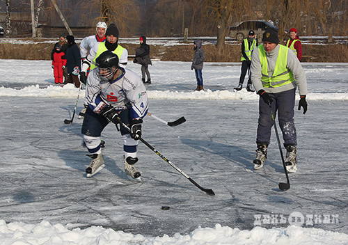На Шепетівщині вирували хокейні пристрасті