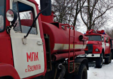 Шепетівські пожежники врятували будинок від вогню