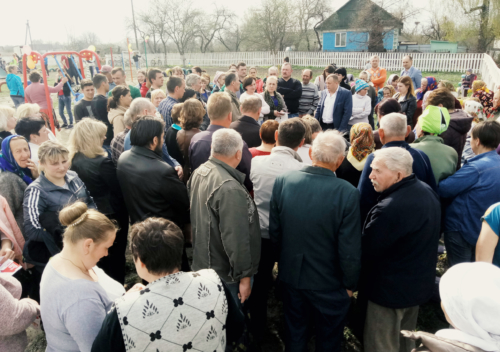 У Пашуках відкрили спортивно-ігровий майданчик