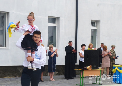 По 20 квитків на Кубок світу 2019 отримали школи Шепетівщини від народного депутата