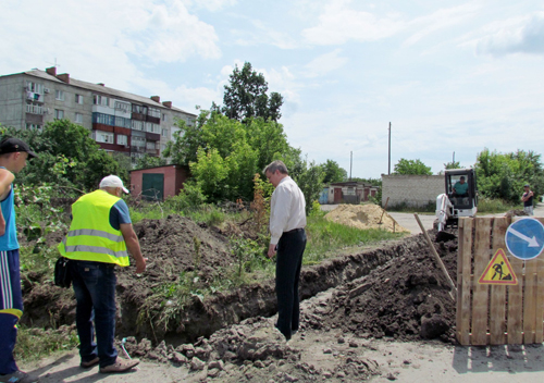 У Шепетівці розпочалося будівництво водогону в «зневодненому» мікрорайоні