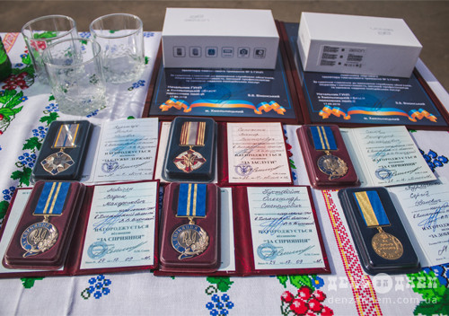 Василь Віконський нагородив шепетівських меценатів відзнаками