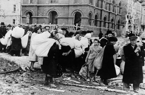 27 січня — Міжнародний день пам'яті жертв Голокосту