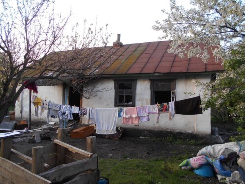 Екшен у Шепетівському районі розпочався із мордобиття, а закінчився підпалом