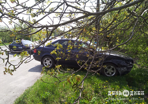 ДТП у Шепетівці: авто «Ауді» не поділило дорогу з навчальним автомобілем