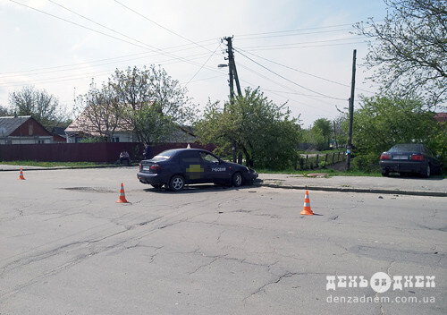 ДТП у Шепетівці: авто «Ауді» не поділило дорогу з навчальним автомобілем