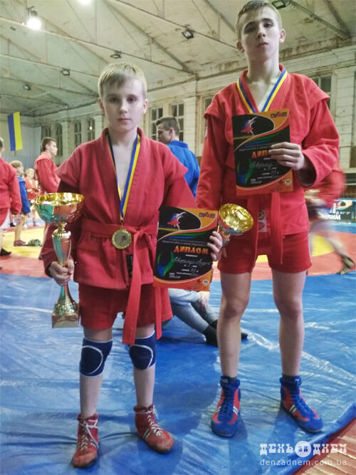 Юні шепетівчани готуються до Чемпіонату України зі спортивного самбо