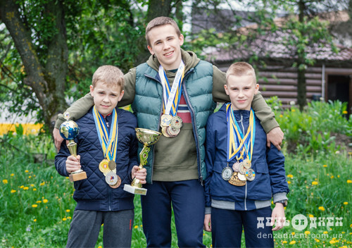 Юні шепетівчани готуються до Чемпіонату України зі спортивного самбо