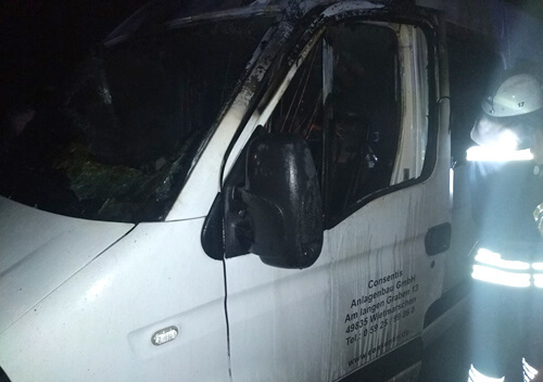 У Полонному підпалили пасажирський мікроавтобус
