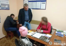 На Шепетівщині зникла школярка — поліцейські знайшли її в сусідньому селі