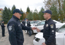 Колишній начальник поліції Хмельниччини роздавав авто львівським поліцейським