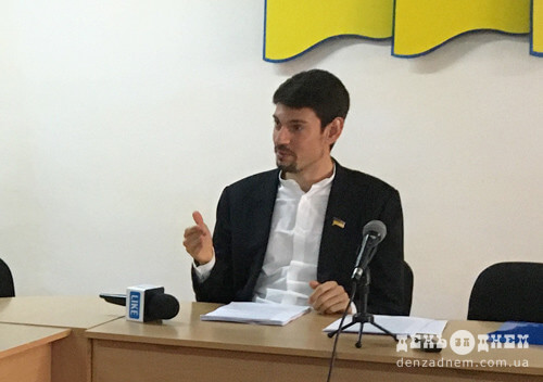 Олексій Жмеренецький отримав перші 42 тисячі депутатської зарплатні