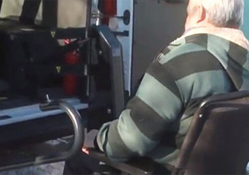 Соціальне таксі люди з інвалідністю у Красилові можуть викликати без­коштовно двічі на місяць