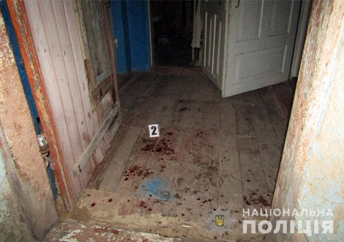 На Хмельниччині під час застілля виникла поножовщина: гість у лікарні