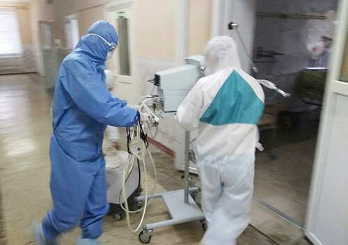 У Шепетівській багатопрофільній лікарні на COVID-19 захворіло 11 медиків реанімації