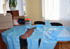 Шепетівська міська рада закупила одноразовий медичний одяг на фабриці у Новограді-Волинському