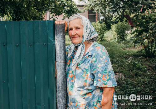 На Шепетівщині мольфарка лікує молитвами
