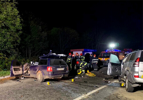 На Хмельниччині внаслідок автотрощі загинули водій та пасажирка