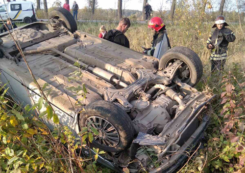 У Полонському районі внаслідок ДТП травмувалися водій та пасажир