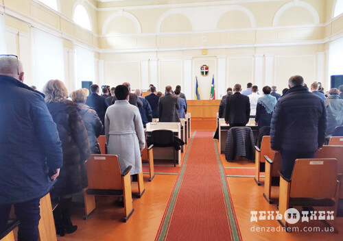 На першій сесії Шепетівської райради депутати, не прийнявши присяги, оголосили перерву до грудня