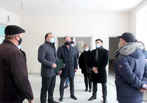 У рамках «Великого будівництва» дві лікарні Шепетівського району освоїли більше 20 млн грн