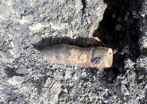Сапери Хмельниччини знищили артилерійський снаряд, який знайшли на колишньому полігоні