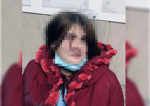 У Шепетівському районі 23-річна жінка вкрала авто та в’їхала на ньому в дерево