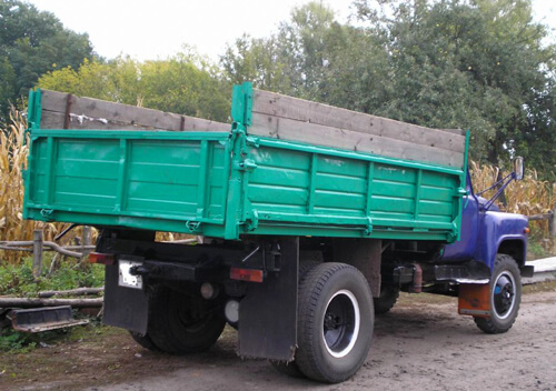 Хмельницький апеляційний суд конфіскував ГАЗ-53 як знаряддя злочину