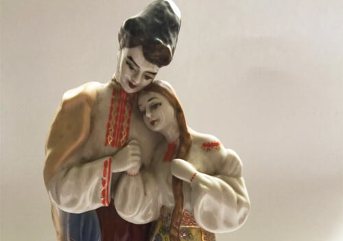 Раритетні сервізи «Мадонна» і «Серенада» кустарі підробляли в Полонному «на хатах»