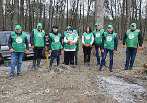 Чиновники Шепетівського району долучилися до акції «Створюємо ліси разом»