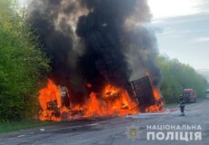 На Хмельниччині за вчинення ДТП, у якій згоріло четверо людей, судитимуть водіїв вантажівки