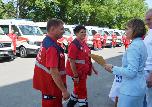 Нові автомобілі «швидкої допомоги» отримали дві громади Шепетівського району