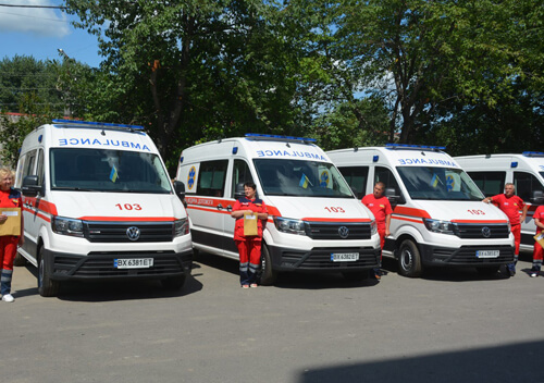Нові автомобілі «швидкої допомоги» отримали дві громади Шепетівського району