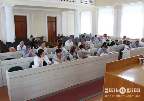На сесії Шепетівської райради уточнили списки присяжних