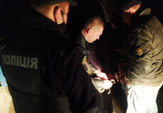 На Шепетівщині затримали зловмисника, який напав на жительку Рівненщини