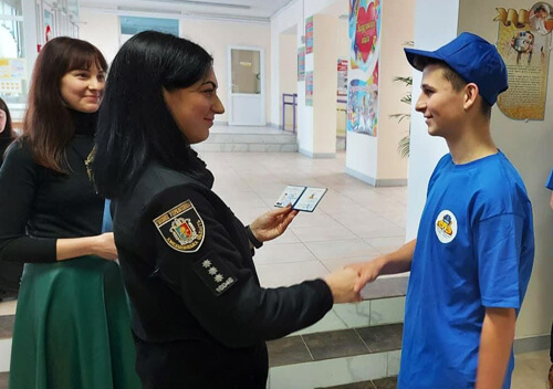 Учні ліцею на Шепетівщині стали помічниками поліцейських