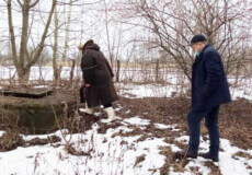 У кількох селах Ізяславщини не слідкують за якістю води у свердловинах