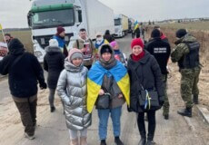 Українські активісти на кордоні заблокували білоруські та російські фури