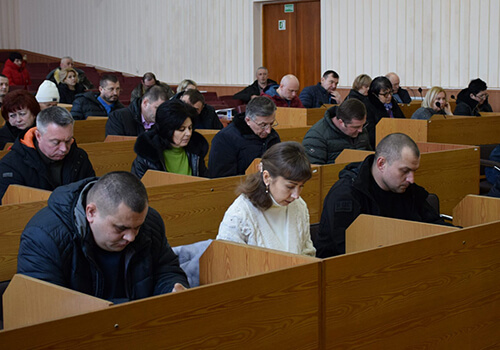 У Шепетівці депутати міської ради звернулися до священнослужителів Українських православних церков Московського патріархату