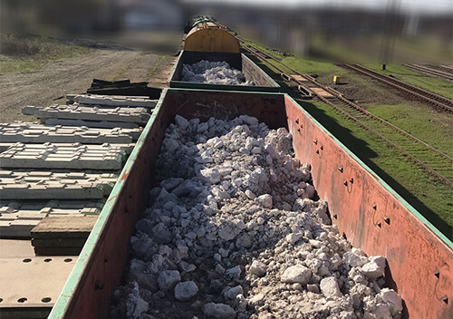 На Черкащині виявили білоруські міндобрива та російську фарфорову глину: вартість товару понад 20 млн грн
