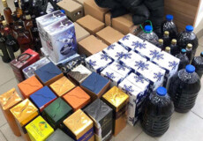 Понад 100 тисяч гривень штрафу та 1600 літрів знищеного алкоголю: суд виніс вирок