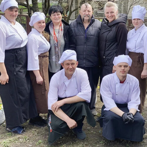 На Шепетівщині «Епіцентр Агро» допомоміг громаді реалізувати проєкт «Пекарня для біженців»