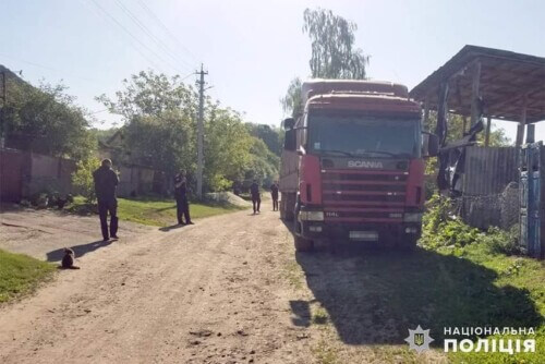На Білогірщині молодики злили 140 л пального