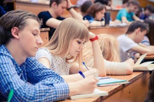Українські студенти можуть розпочати заняття із 1 серпня