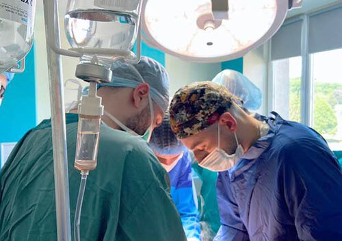 Підлітку із сусідньої з Хмельниччиною області українські лікарі пересадили нирку